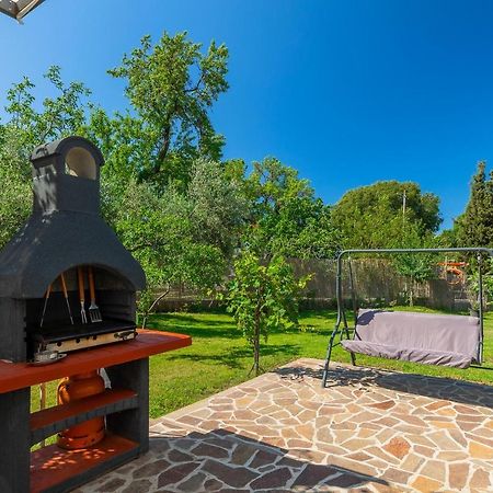 Holiday House Chill Out Loborika Marcana Экстерьер фото