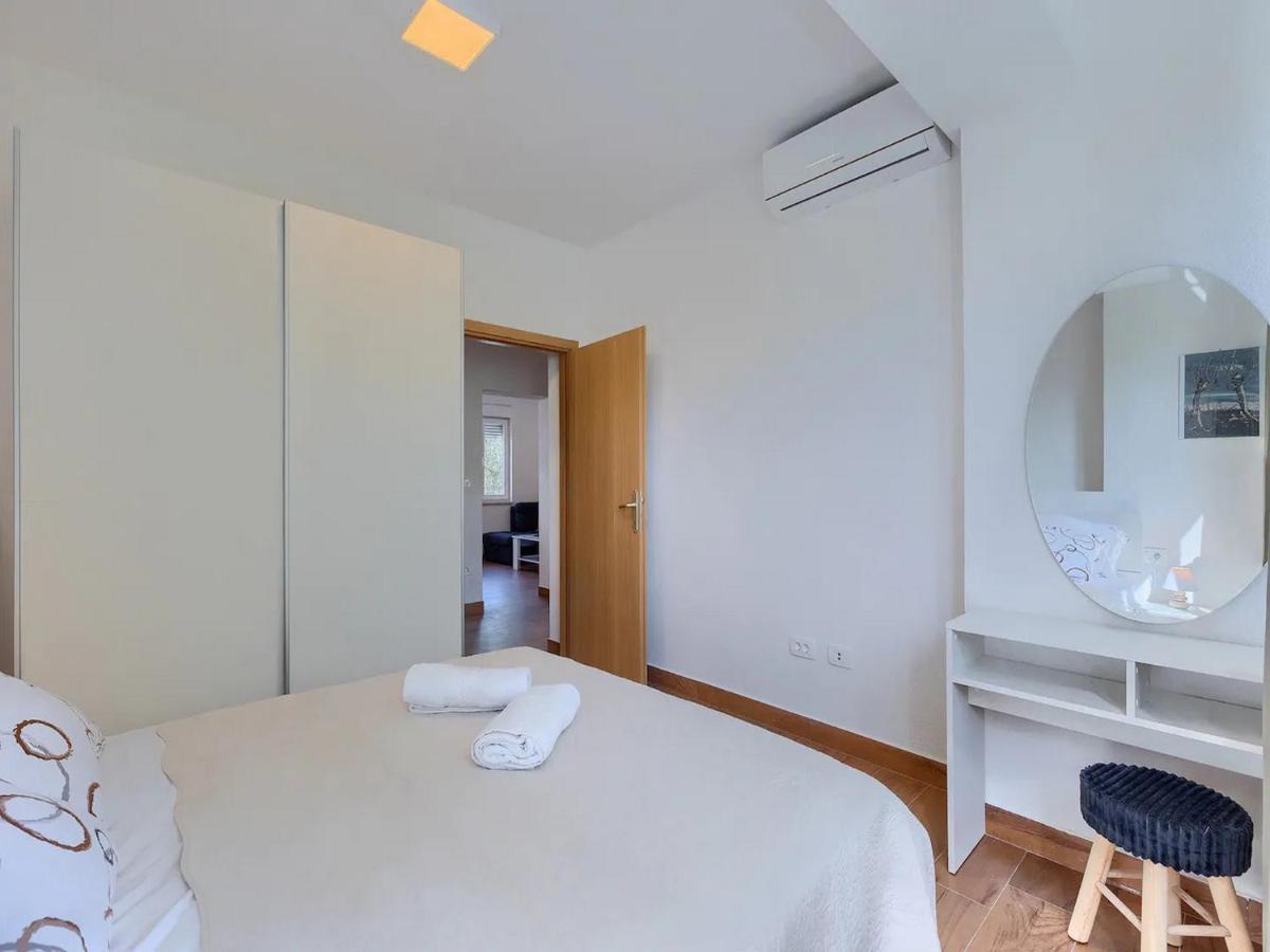 Holiday House Chill Out Loborika Marcana Экстерьер фото