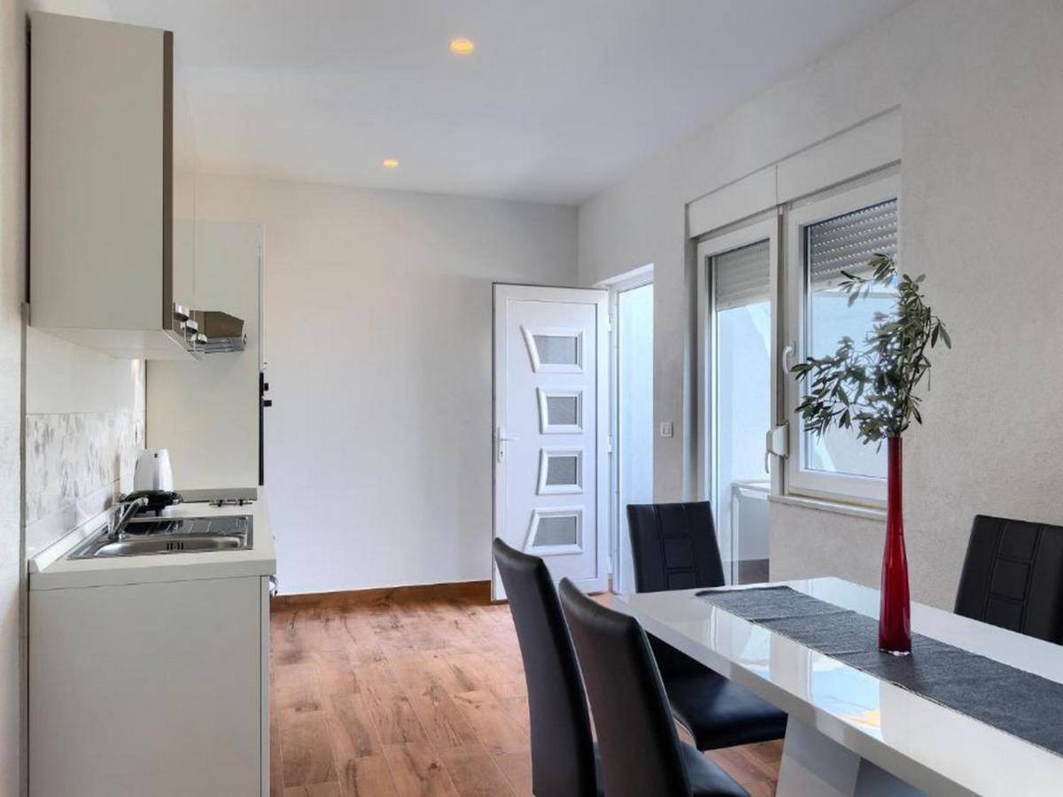 Holiday House Chill Out Loborika Marcana Экстерьер фото