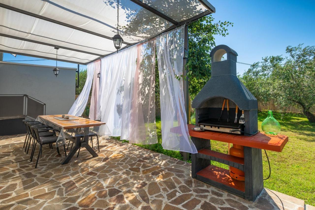 Holiday House Chill Out Loborika Marcana Экстерьер фото